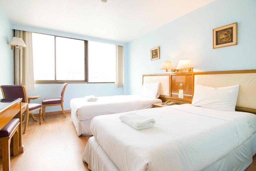 Wish Inn Chidlom V วิช อินน์ ชิดลม 2 Бангкок Экстерьер фото