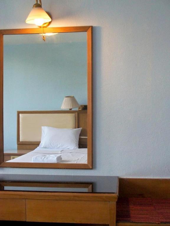 Wish Inn Chidlom V วิช อินน์ ชิดลม 2 Бангкок Экстерьер фото