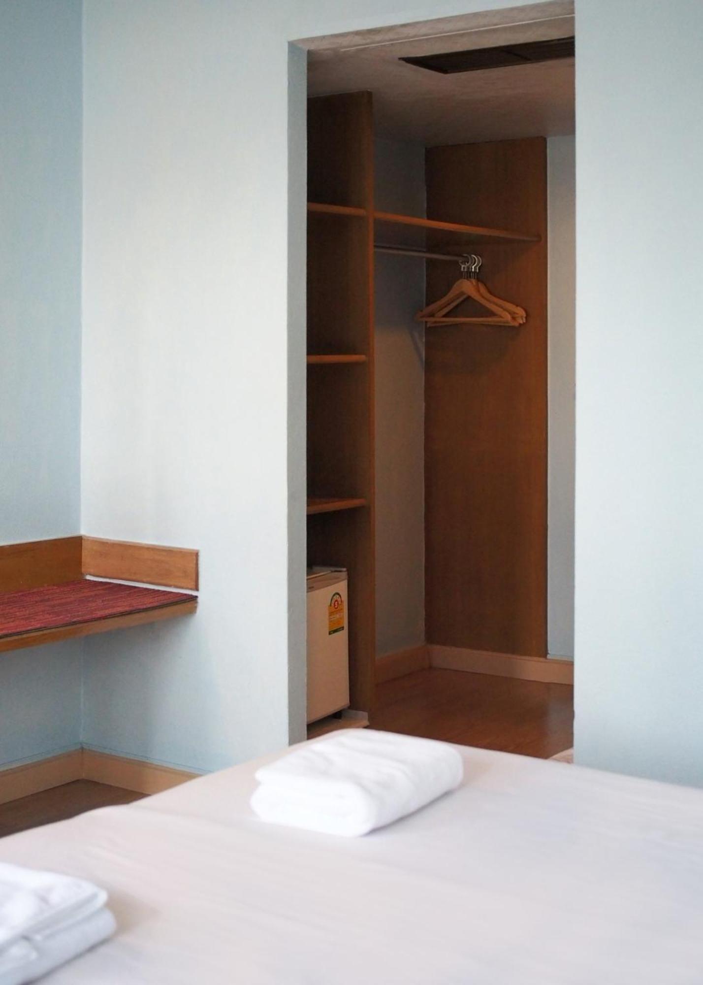 Wish Inn Chidlom V วิช อินน์ ชิดลม 2 Бангкок Экстерьер фото