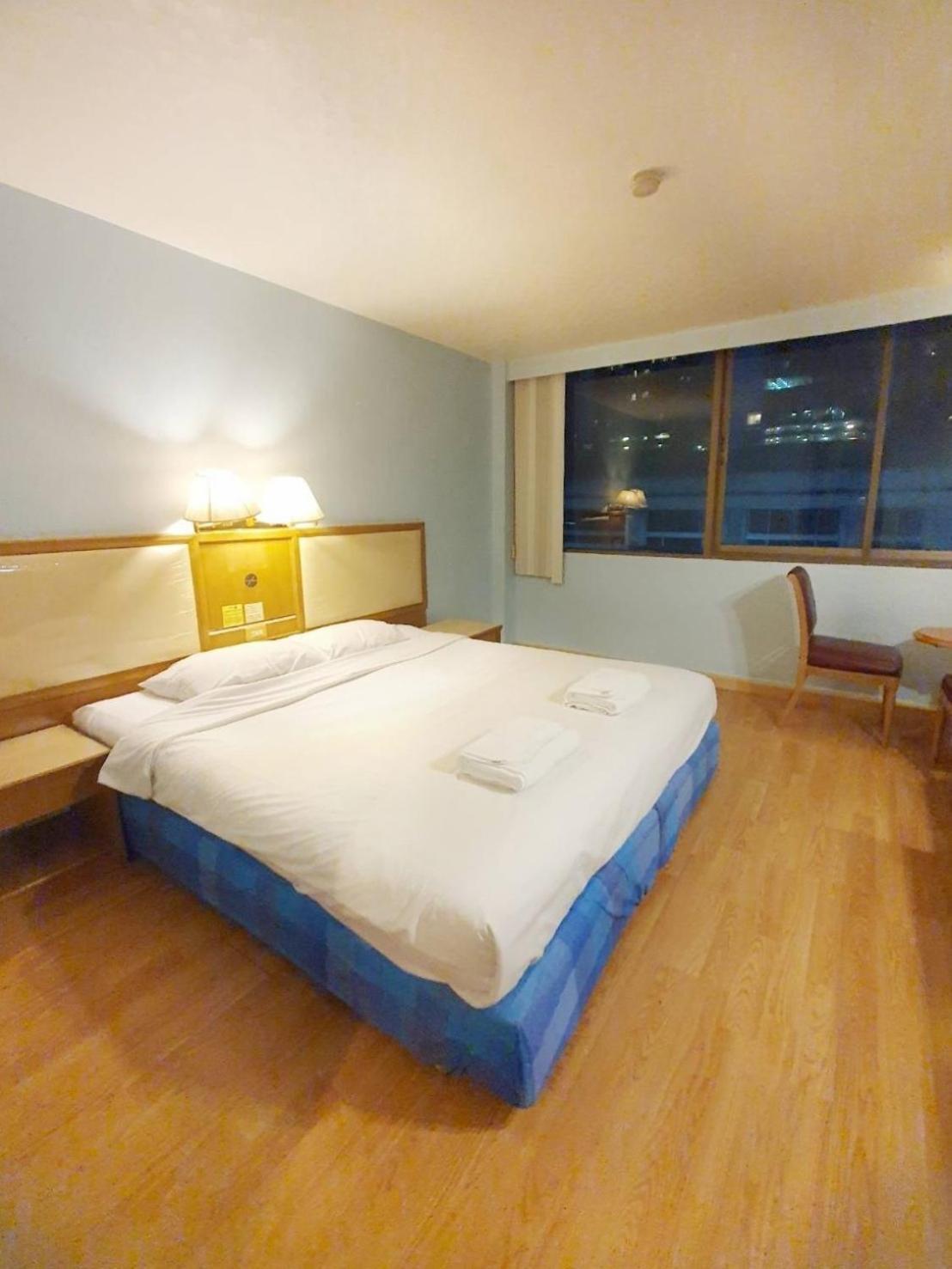 Wish Inn Chidlom V วิช อินน์ ชิดลม 2 Бангкок Экстерьер фото