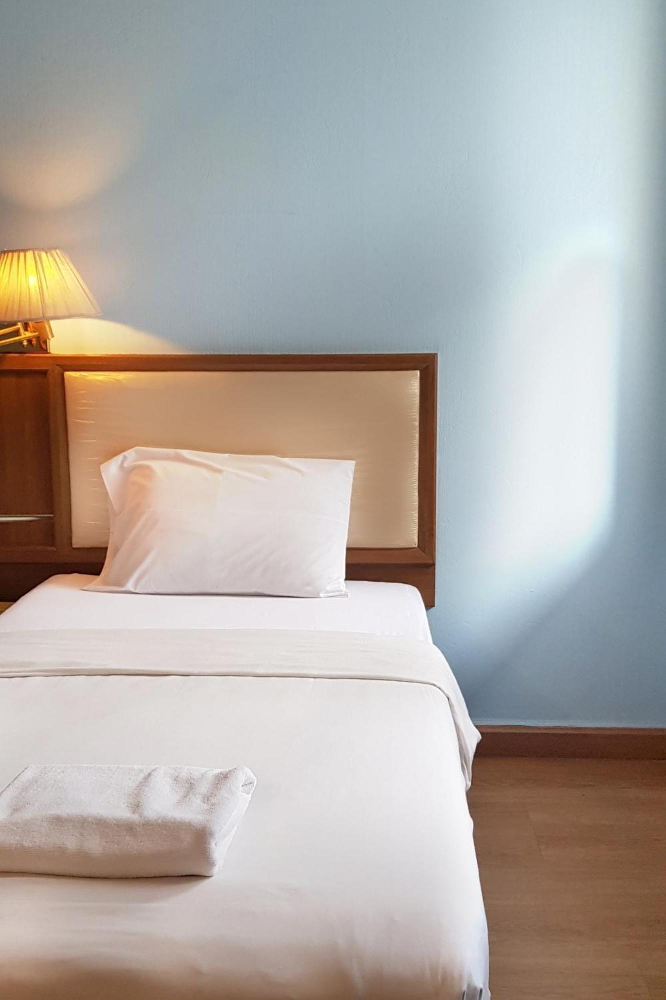 Wish Inn Chidlom V วิช อินน์ ชิดลม 2 Бангкок Экстерьер фото